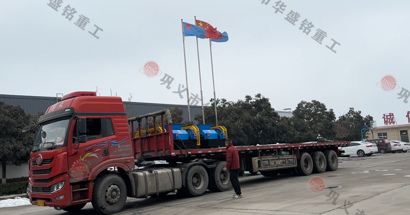 鼎点娱乐的齿辊破碎机处理石英石砂率如何? 鼎点娱乐的齿辊破碎机处理石英石砂率如何?