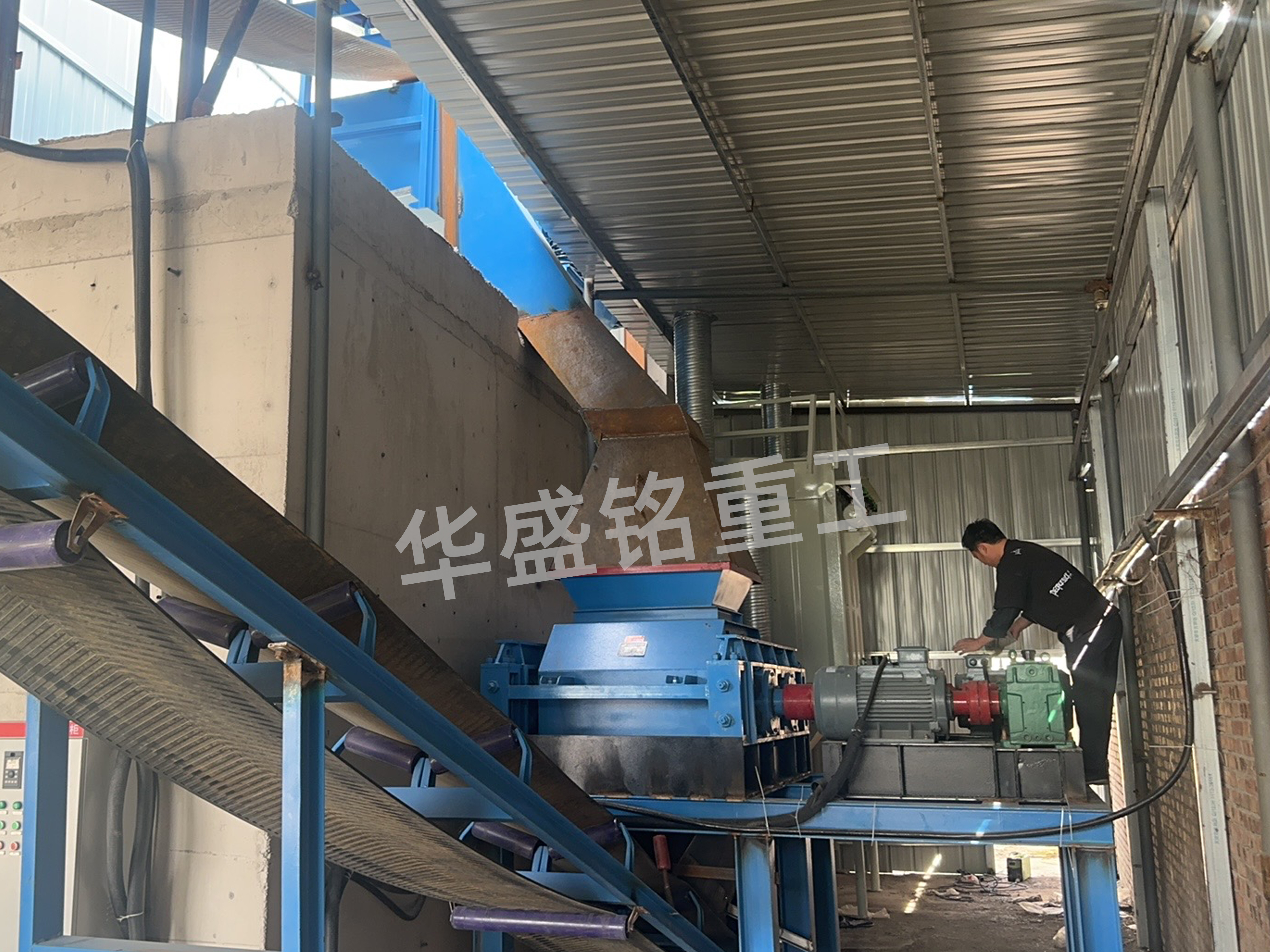 沥青旧料破碎筛分机